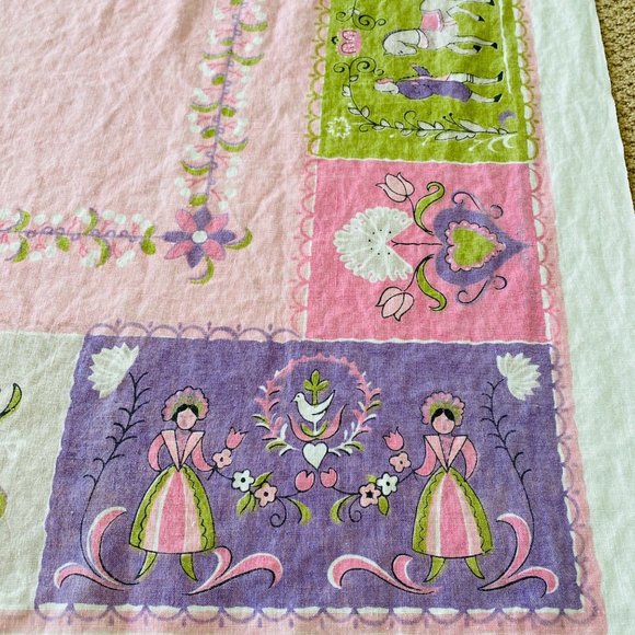 Vintage MCM Tablecloth Linen Easter Queen King Retro Purple Pink  Size 51 x 67 - Picture 3 of 7